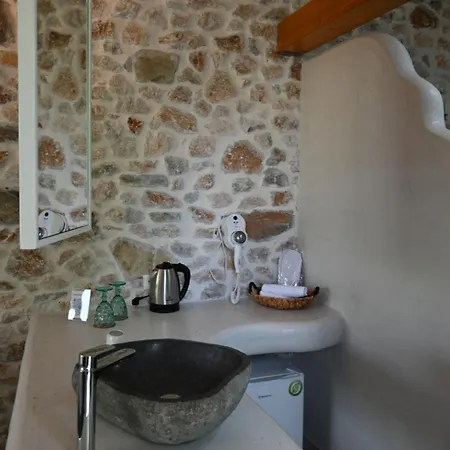Agorastos Luxury Living 3* بلاتامونيس
