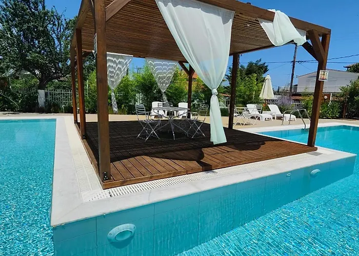 Agorastos Luxury Living Отель Платамонас