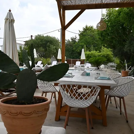 Ξενοδοχείο Agorastos Luxury Living 3*