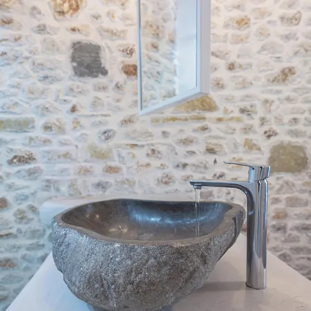 Agorastos Luxury Living